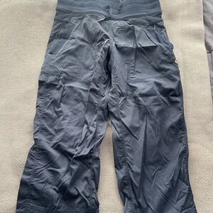 lululemon pants blue studio crop size 2
